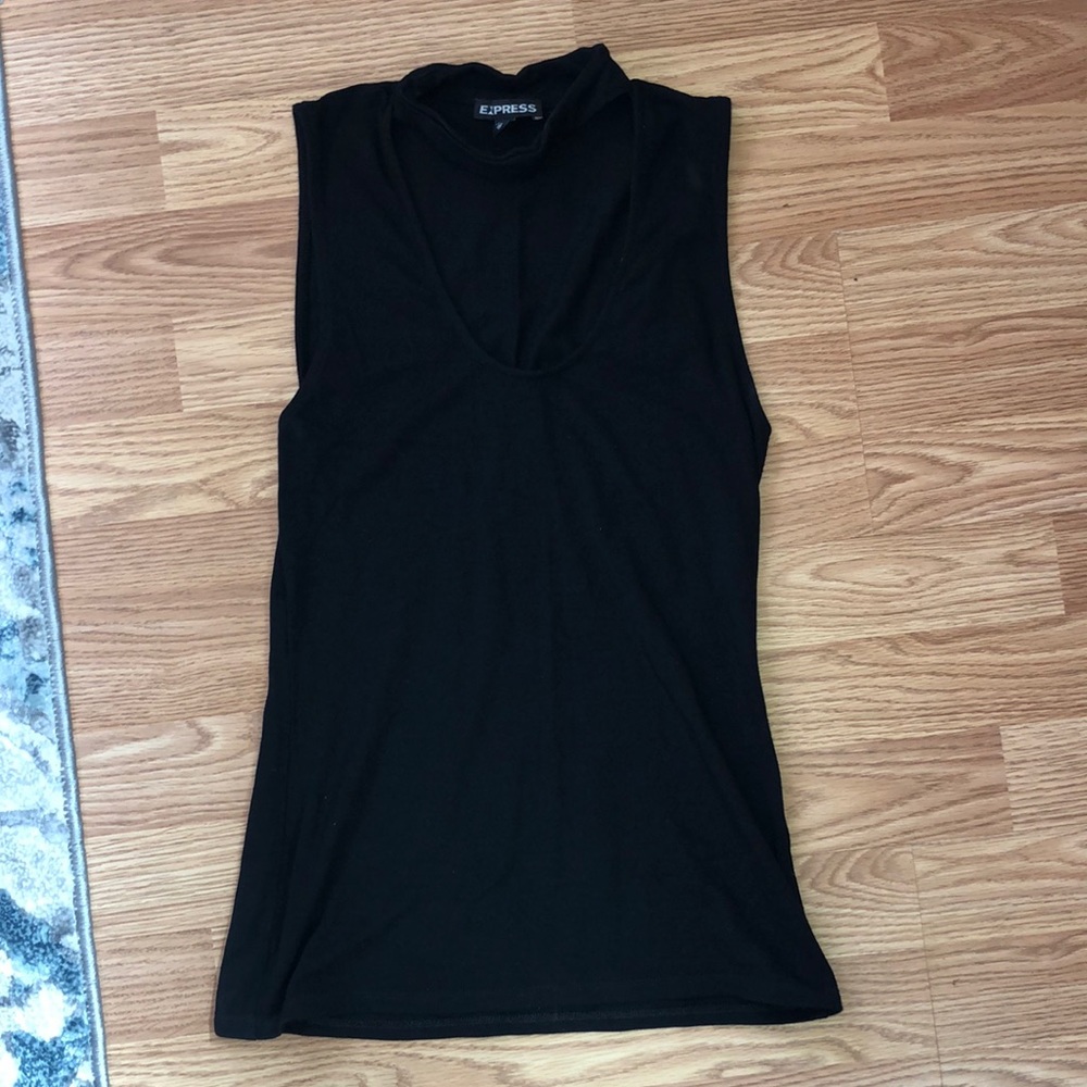 Express Tank Top - Picture 2 of 3